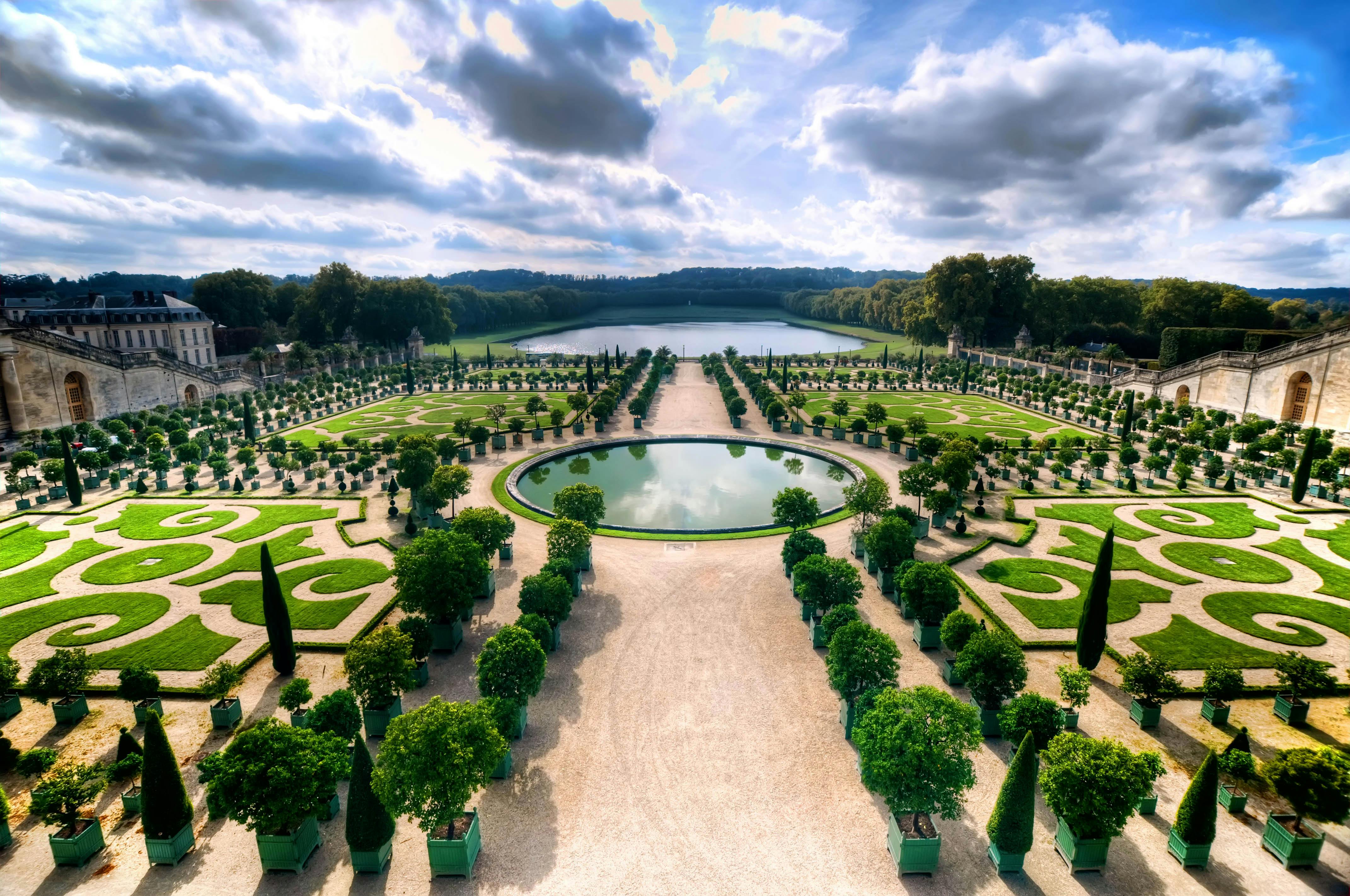 Gardens Of The Versailles Palace Fasci Garden